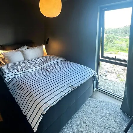 Tatil Evi Charming & Modern Cabin, Close To