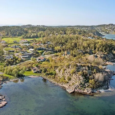 Holiday home Charming & Modern Cabin, Close To Grimstad (Aust-Agder)
