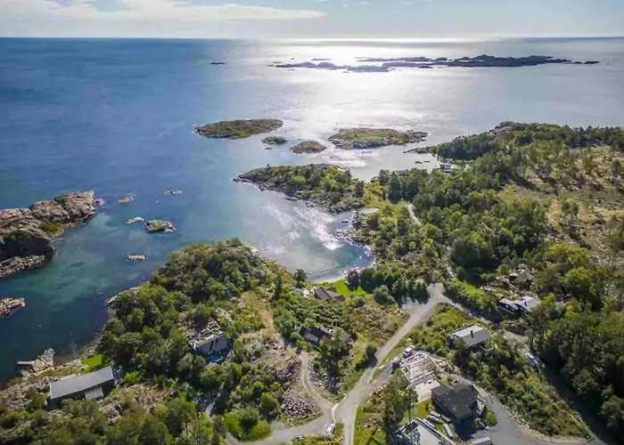Charming & Modern Cabin, Close To Grimstad (Aust-Agder)