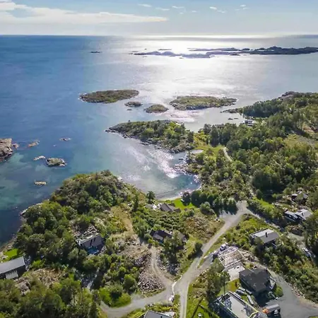 Charming & Modern Cabin, Close To Grimstad (Aust-Agder)